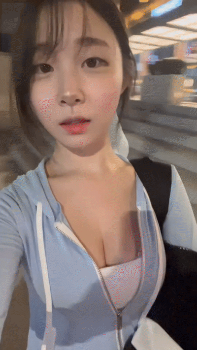 cdeb6d9fc9e55e658569ac9afe4ca9ea_1785081947_1467.gif