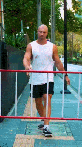 12f99fb5e0f142039e087e2d1551340e_1786322051_6165.gif